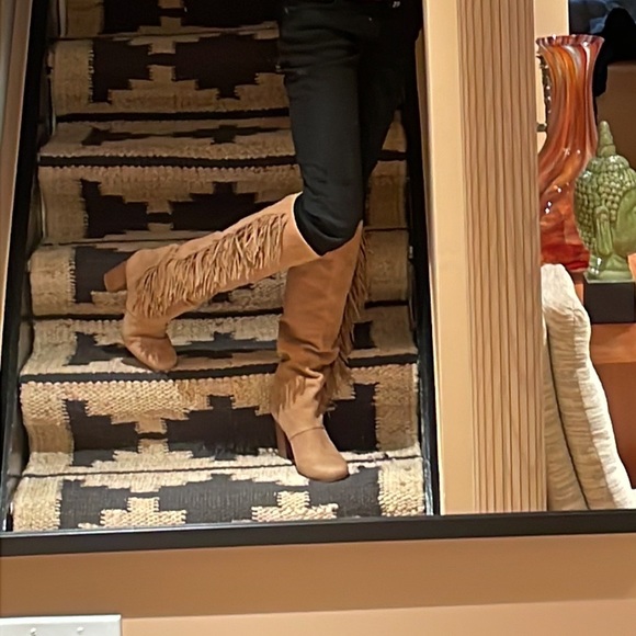 Sam Edelman vegan leather high fringe boot with stacked wood heel, rubber sole - Picture 3 of 16
